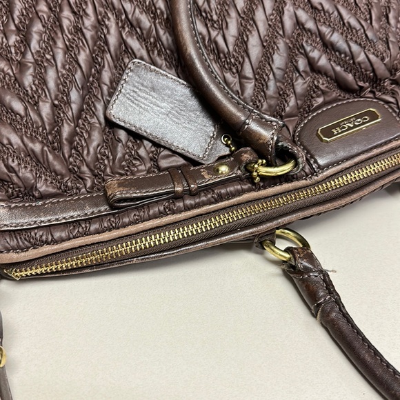 🔥🔥🔥 Coach Madison Lindsey Chevron Quilted Brown Satchel Shoulder Bag - Picture 8 of 16